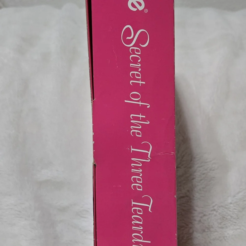 Barbie Secret of the Three Teardrops Doll - Picture 6 of 10